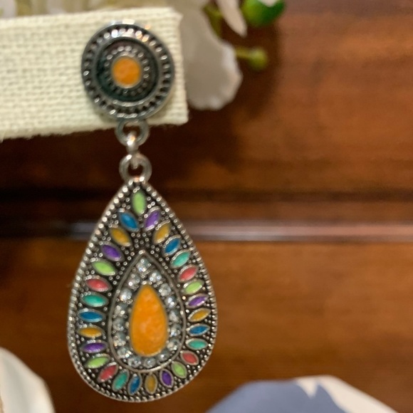 🪴 Bohemian Dangle Earrings 🪴 - Picture 4 of 6